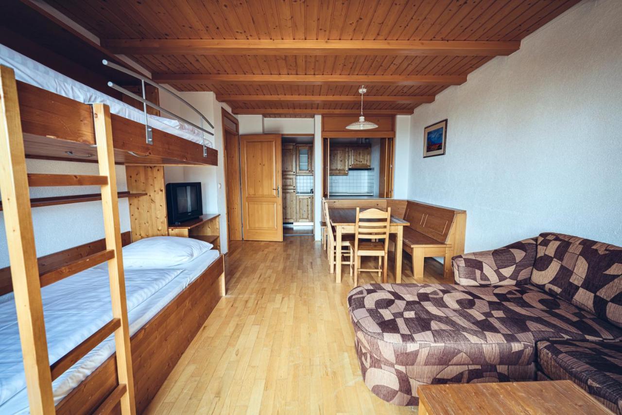 Pohorje Village Wellbeing Resort - Forest Apartments Videc Hočko Pohorje Exterior foto